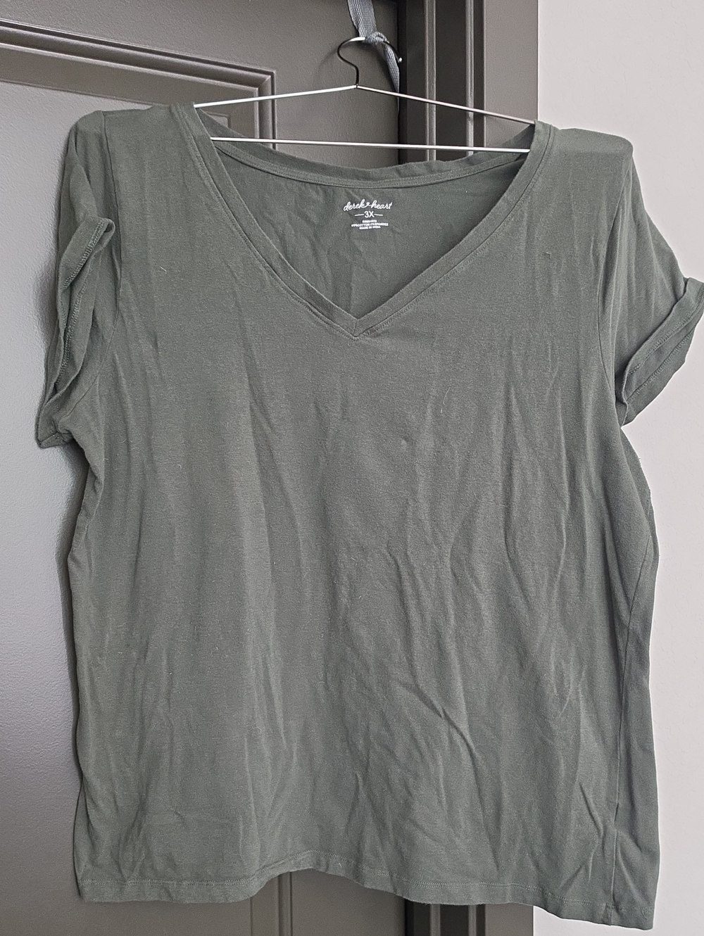 Derek Heart Olive V-Neck Short Sleeve Tee